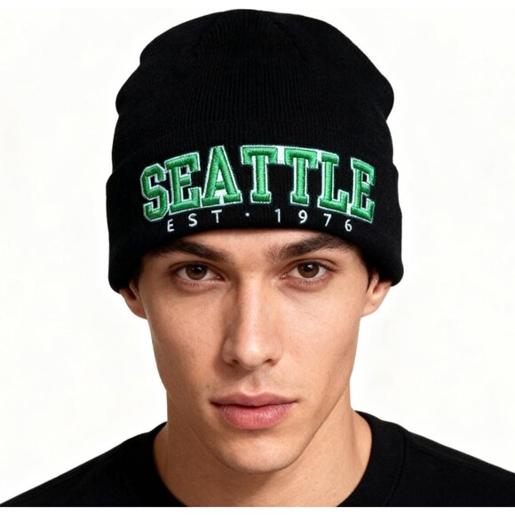 Women's Green & Blue Soft Knit Winter Hat For Cold Weather Beanie Toque Hat - Picture 5 of 5